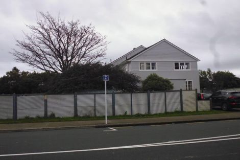 Photo of property in 4/87 Cambridge Terrace, Waterloo, Lower Hutt, 5011