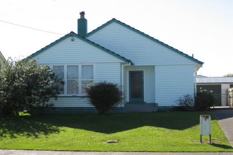 Photo of property in 8 Kittyhawk Row, Bulls, 4818