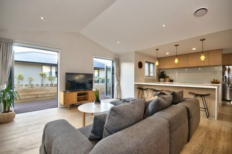 Photo of property in 2 Tudor Lane, Lower Shotover, Queenstown, 9304