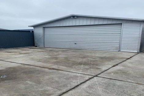 Photo of property in 61 Palmers Road, New Brighton, Christchurch, 8083