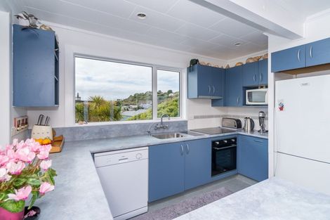 Photo of property in 10 Rimu Street, Kaka Point, Balclutha, 9271