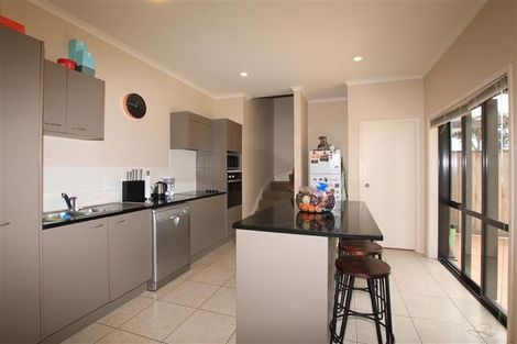 Photo of property in 80 Skip Lane, East Tamaki, Auckland, 2013