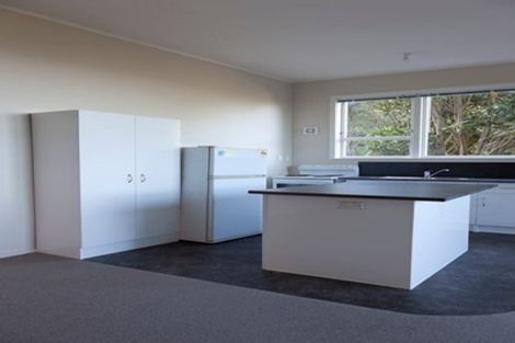 Photo of property in 53 Garden Road, Northland, Wellington, 6012