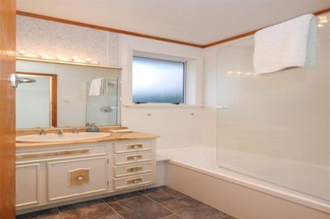 Photo of property in 52 Stephen Street, Halfway Bush, Dunedin, 9010