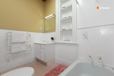 Photo of property in 384b Bay View Road, Saint Clair, Dunedin, 9012