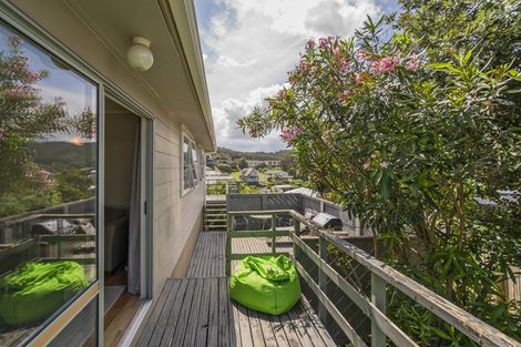 Photo of property in 102 The Grove, Onemana, Whangamata, 3691