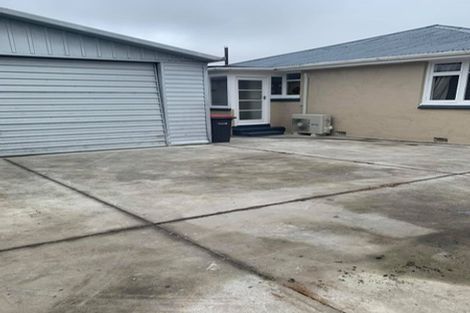 Photo of property in 61 Palmers Road, New Brighton, Christchurch, 8083