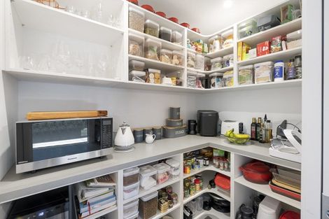 Photo of property in 2 Kilsby Place, Levin, 5510