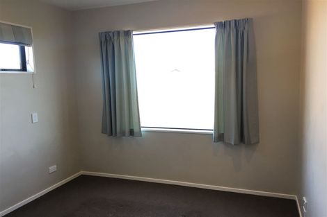 Photo of property in 17b Burdale Street, Riccarton, Christchurch, 8011