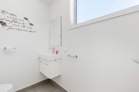 Photo of property in 33 Onslow Road, Lake Hayes, Queenstown, 9304