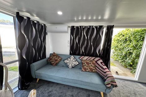 Photo of property in 8 Defoe Avenue, Hillcrest, Hamilton, 3216