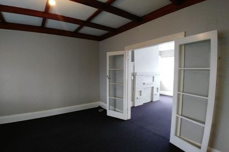 Photo of property in 321 Rangatira Road, Beach Haven, Auckland, 0626