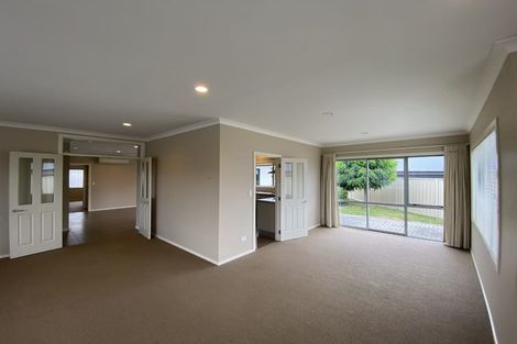Photo of property in 98 Russell Robertson Drive, Havelock North, 4130