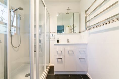 Photo of property in 10 Pomeroy Place, Havelock North, 4130