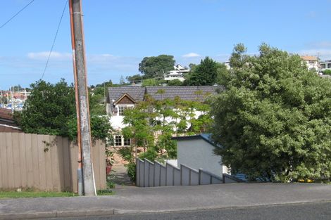 Photo of property in 16 Commodore Parry Road, Castor Bay, Auckland, 0620