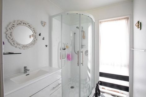 Photo of property in 29 Fraser Street, Clyde, 9330