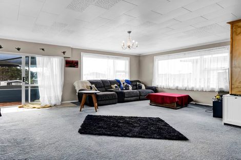 Photo of property in 65 Barrett Street, Westown, New Plymouth, 4310