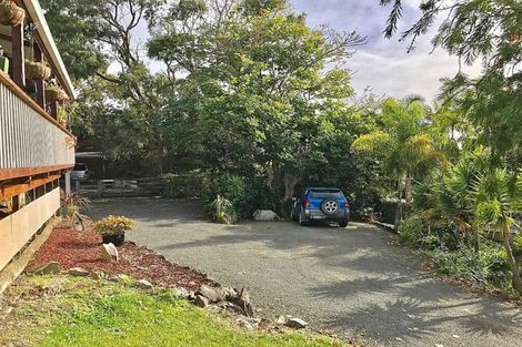 Photo of property in 101a Cable Bay Block Road, Cable Bay, 0420
