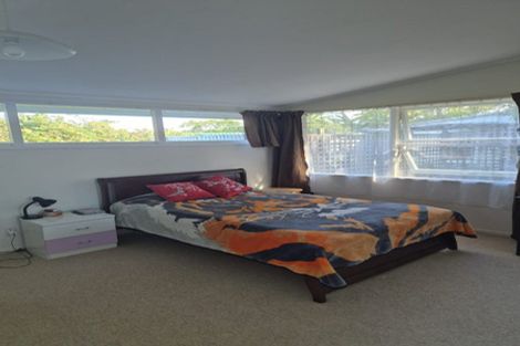 Photo of property in 6 Totara Grove, Hillcrest, Auckland, 0627