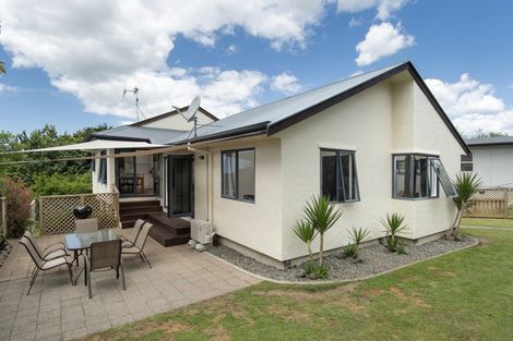 Photo of property in 15 Cashmere Way, Welcome Bay, Tauranga, 3112