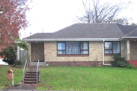 Photo of property in 2/3 Sutton Crescent, Papatoetoe, Auckland, 2025