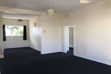 Photo of property in 2 Cecil Place, Waltham, Christchurch, 8023