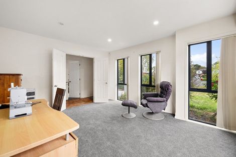 Photo of property in 21 Becmead Drive, Harewood, Christchurch, 8051