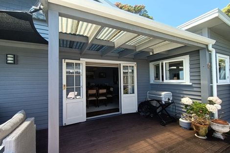 Photo of property in 339c Devon Street West, New Plymouth, 4310