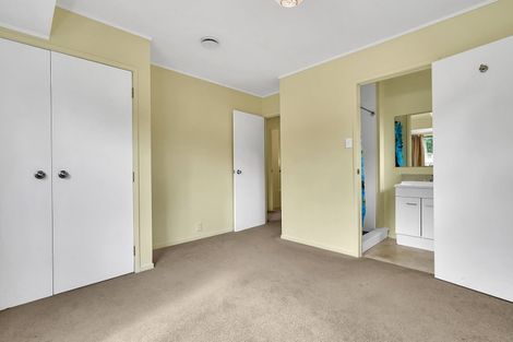 Photo of property in 40a Woodside Road, Massey, Auckland, 0614