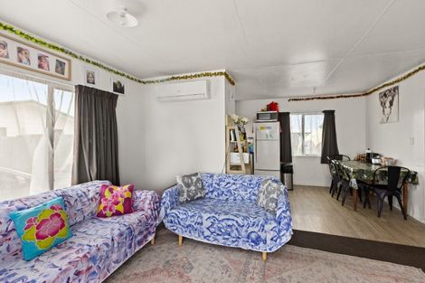 Photo of property in 336 Flaxmere Avenue, Flaxmere, Hastings, 4120