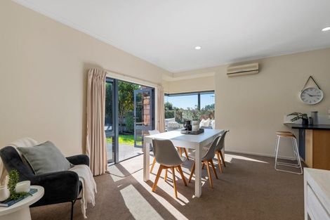 Photo of property in 11 Hawk Place, Welcome Bay, Tauranga, 3112