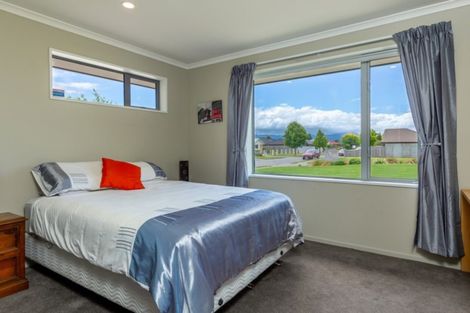 Photo of property in 28 Nikau Drive, Redwoodtown, Blenheim, 7201