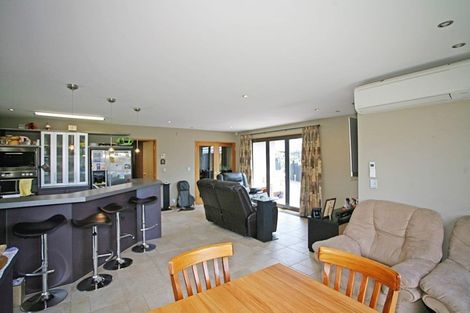 Photo of property in 183 Withells Road, Avonhead, Christchurch, 8042