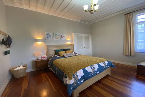 Photo of property in 27 Roberts Avenue, Bayswater, Auckland, 0622