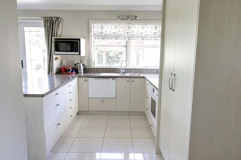 Photo of property in 82a Mclauchlan Street, Springlands, Blenheim, 7201