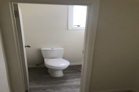 Photo of property in 59 Pah Road, Cockle Bay, Auckland, 2014