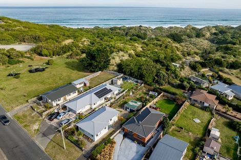 Photo of property in 332 Tomahawk Road, Ocean Grove, Dunedin, 9013