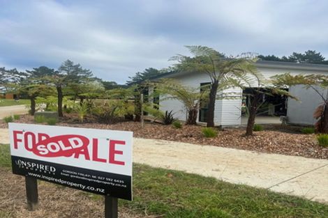 Photo of property in 2 Inspired Way, Pauanui, 3579