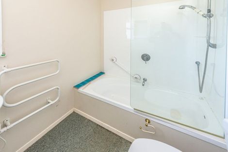 Photo of property in 18 Toro Street, Durie Hill, Whanganui, 4500