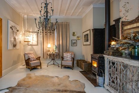 Photo of property in 12 Farndon Road, Clive, 4102