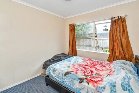 Photo of property in 405a Roscommon Road, Clendon Park, Auckland, 2103