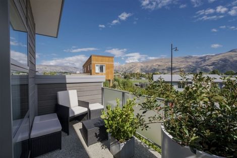 Photo of property in 5 Mohua Mews, Wanaka, 9305