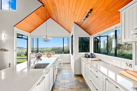 Photo of property in 402 Old Kaipara Road, Kaipara Flats, Warkworth, 0981