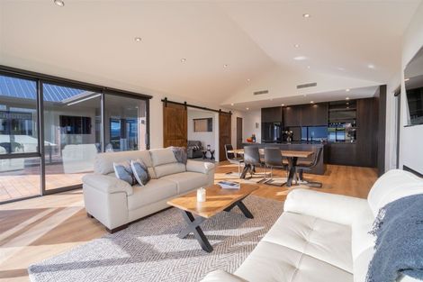 Photo of property in 70 South Arm Drive, Te Anau, 9600