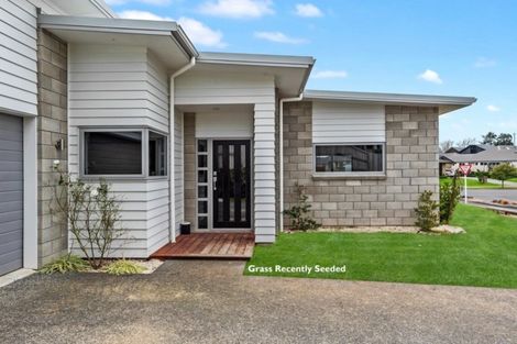 Photo of property in 2 Rigg Place, Flagstaff, Hamilton, 3210