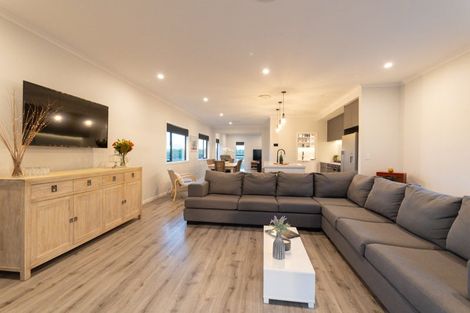 Photo of property in 5 Alayna Court, Colyton, Feilding, 4775