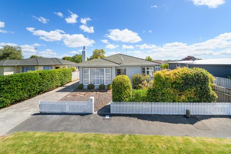 Photo of property in 26 Rangitira Avenue, Palmerston North, 4414