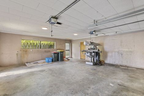 Photo of property in 2 Squire Place, Blagdon, New Plymouth, 4310