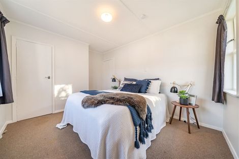 Photo of property in 5a Mangaroa Hill Road, Clouston Park, Upper Hutt, 5018