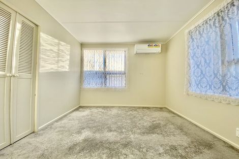 Photo of property in 1/4 Bernard Street, Papatoetoe, Auckland, 2025